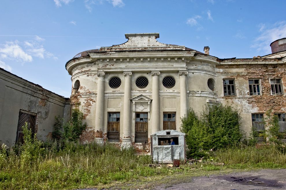 Белозерск, г.
Россия. Вологодская обл.. Белозерский р-н
Церковь Иоанна ПредтечиIII Интернационала ул.
2009-08-08
© Фотографии Уильяма Брумфилда