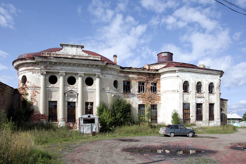 Белозерск, г.
Россия. Вологодская обл.. Белозерский р-н
Церковь Иоанна ПредтечиIII Интернационала ул.
2009-08-08
© Фотографии Уильяма Брумфилда