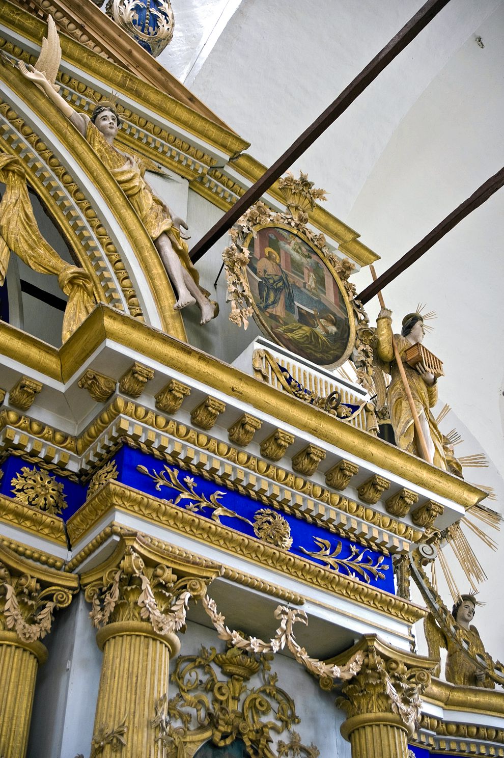 Belozersk
Russia. Vologda Region. Belozersk District
Kremlin
Cathedral of the TransfigurationGorodskoi Val street 13
Interior. Iconostasis. Right side of pediment
2009-08-08
© Photographs by William Brumfield