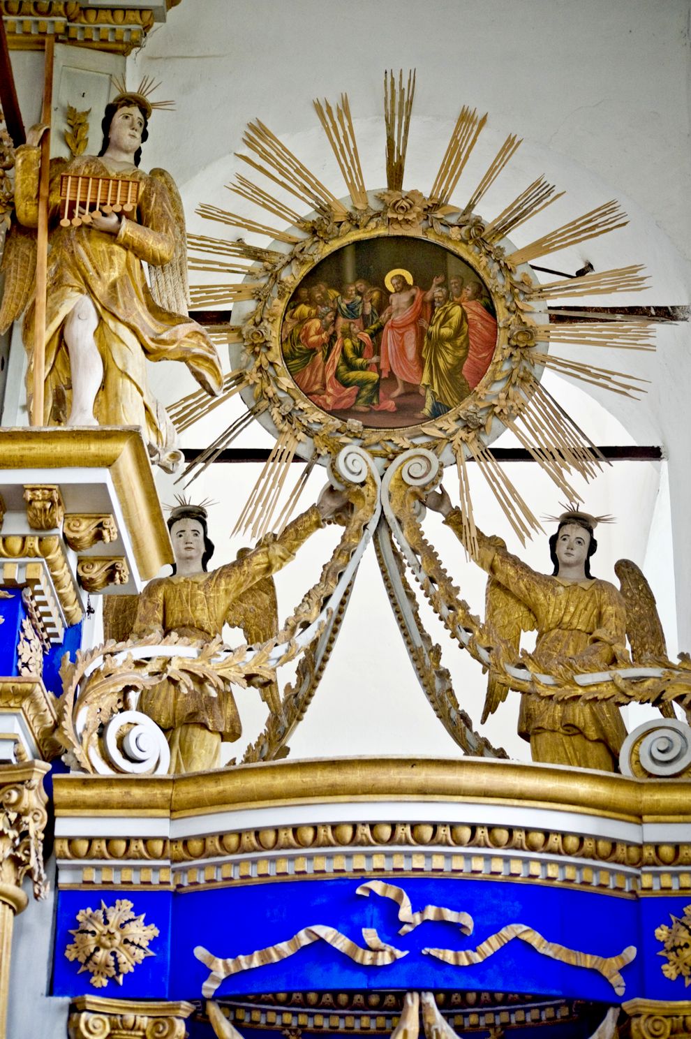 Belozersk
Russia. Vologda Region. Belozersk District
Kremlin
Cathedral of the TransfigurationGorodskoi Val street 13
Interior. Iconostasis. Right side of pediment
2009-08-08
© Photographs by William Brumfield