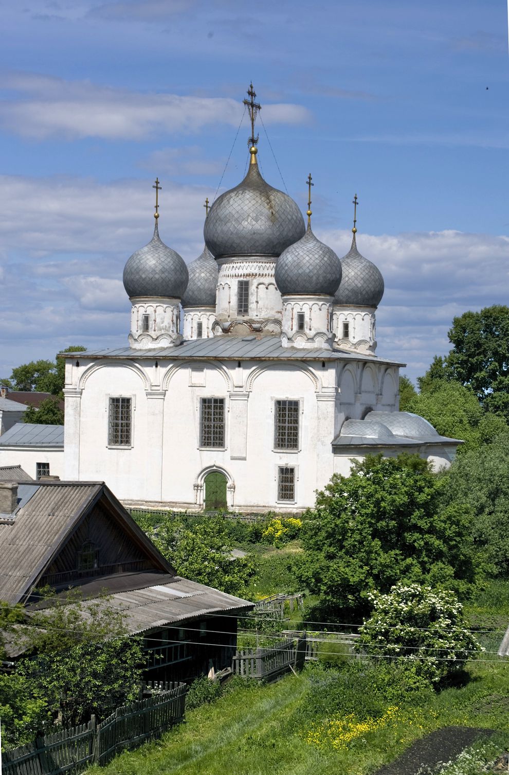 Belozersk
Russia. Vologda Region. Belozersk District
Kremlin
Cathedral of the TransfigurationGorodskoi Val street 13
2010-06-09
© Photographs by William Brumfield