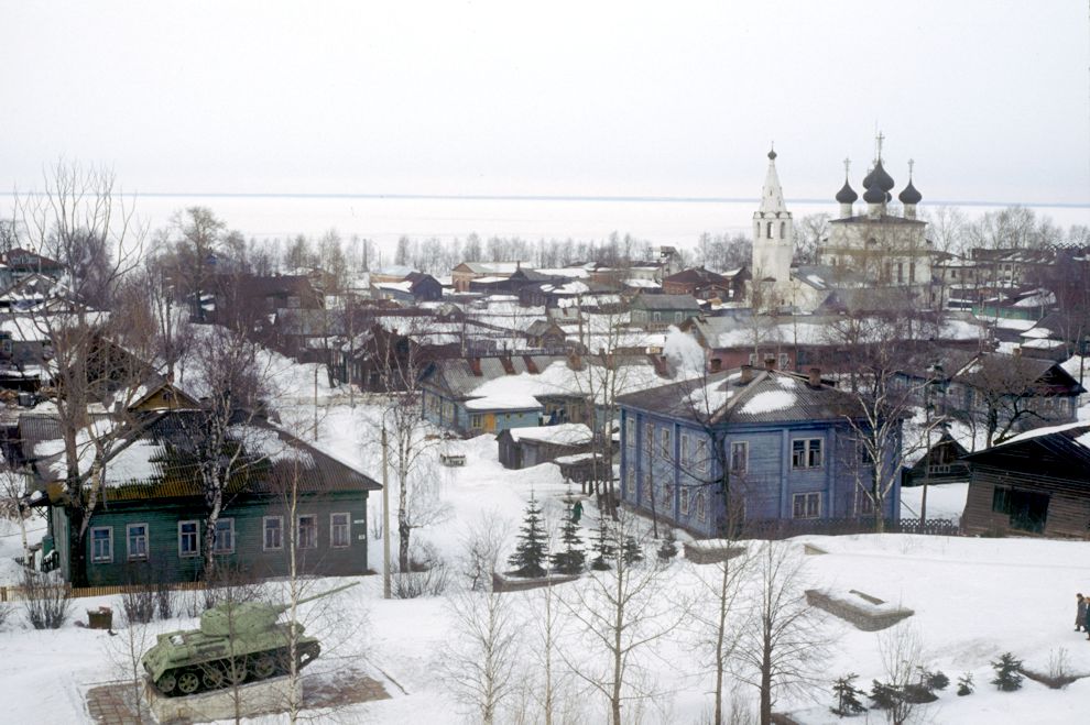 Белозерск, г.
Россия. Вологодская обл.. Белозерский р-н
Виды с Кремлевского вала
1998-03-03
© Фотографии Уильяма Брумфилда