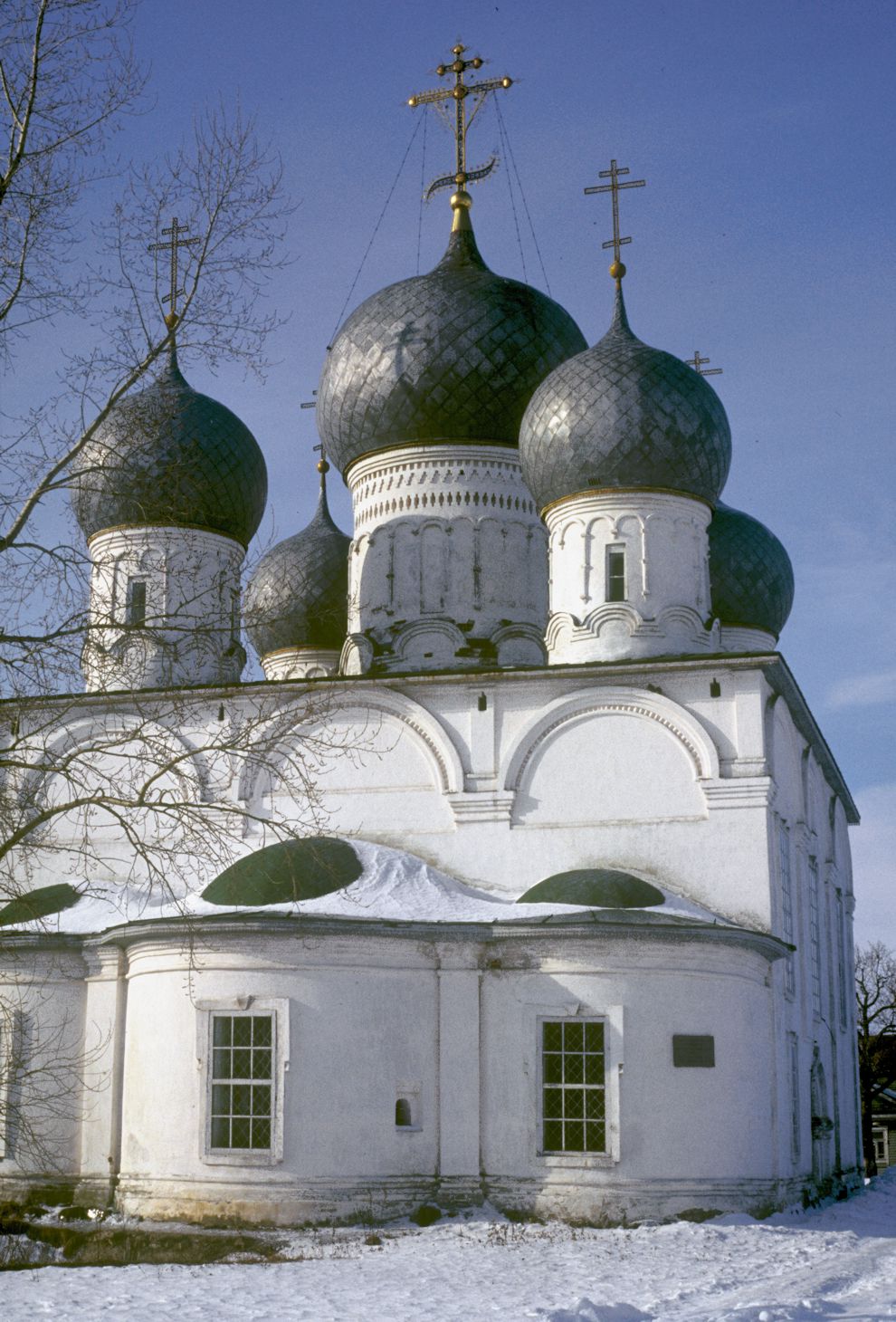 Belozersk
Russia. Vologda Region. Belozersk District
Kremlin
Cathedral of the TransfigurationGorodskoi Val street 13
1998-03-03
© Photographs by William Brumfield