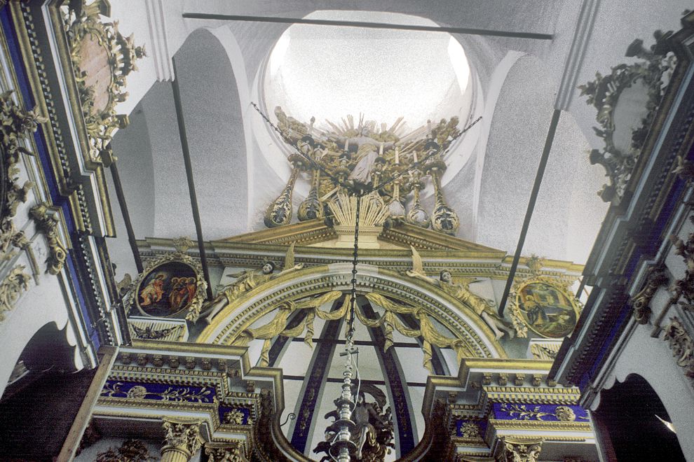 Belozersk
Russia. Vologda Region. Belozersk District
Kremlin
Cathedral of the TransfigurationGorodskoi Val street 13
Interior. Iconostasis
1998-03-03
© Photographs by William Brumfield