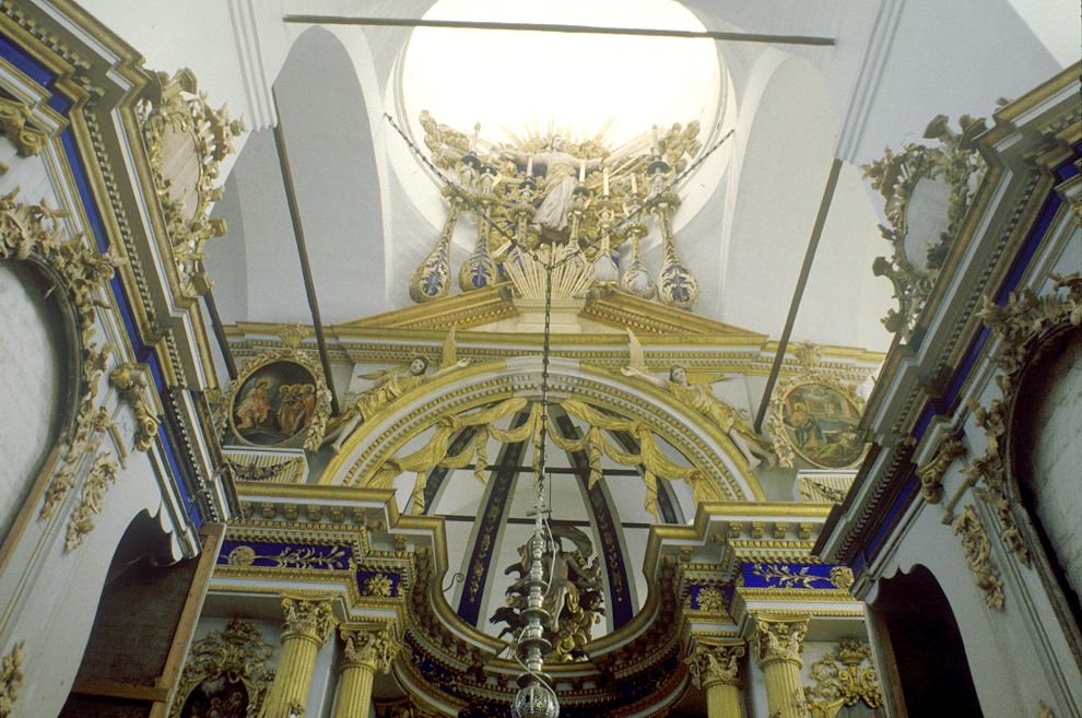 Belozersk
Russia. Vologda Region. Belozersk District
Kremlin
Cathedral of the TransfigurationGorodskoi Val street 13
Interior. Iconostasis
1998-03-03
© Photographs by William Brumfield