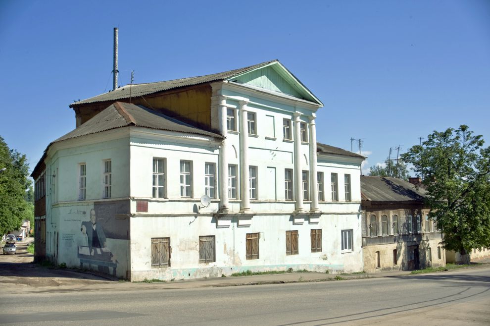 Боровск, г.
Россия. Калужская обл.. Боровский р-н
Дом конезаводчика Капырина
2010-05-29
© Фотографии Уильяма Брумфилда