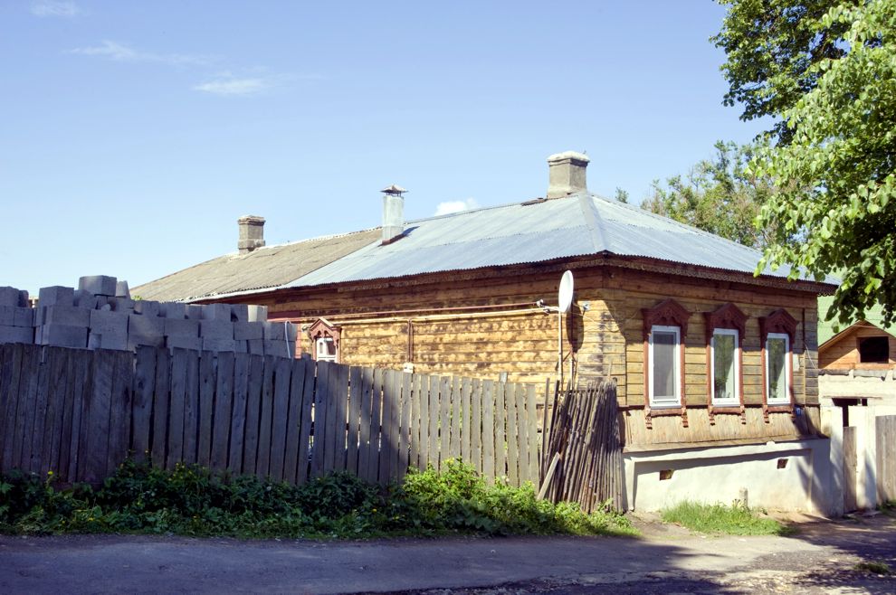 Боровск, г.
Россия. Калужская обл.. Боровский р-н
Деревянный дом
2010-05-29
© Фотографии Уильяма Брумфилда