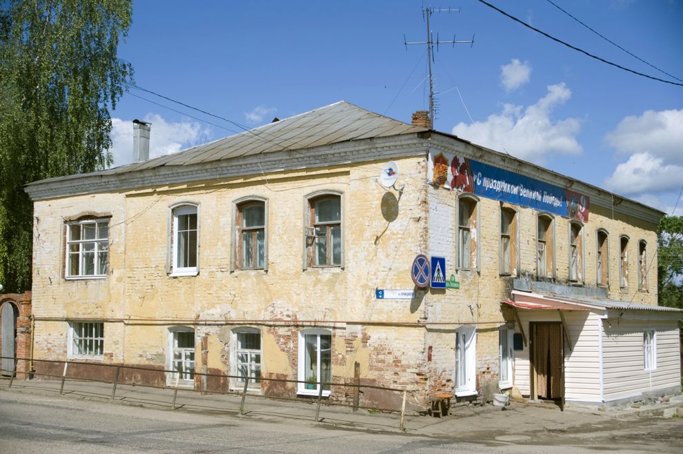 Боровск, г.
Россия. Калужская обл.. Боровский р-н
Купеческий дом. Конец XIX в.-начало XX в.
2010-05-29
© Фотографии Уильяма Брумфилда