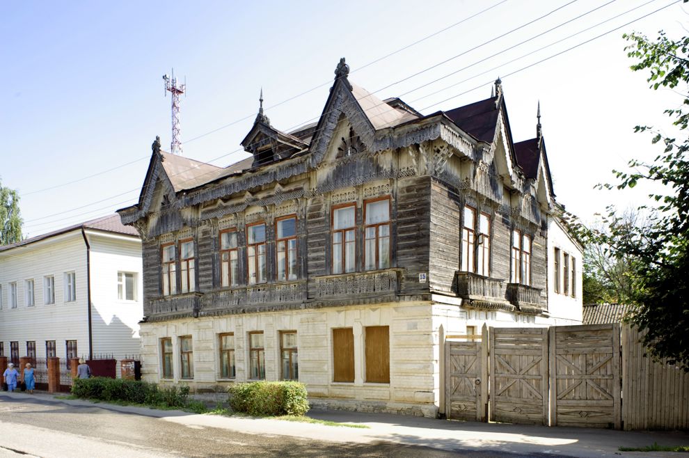 Боровск, г.
Россия. Калужская обл.. Боровский р-н
Усадьба И.Ф. Шокина. Конец XIX в.
2010-07-17
© Фотографии Уильяма Брумфилда