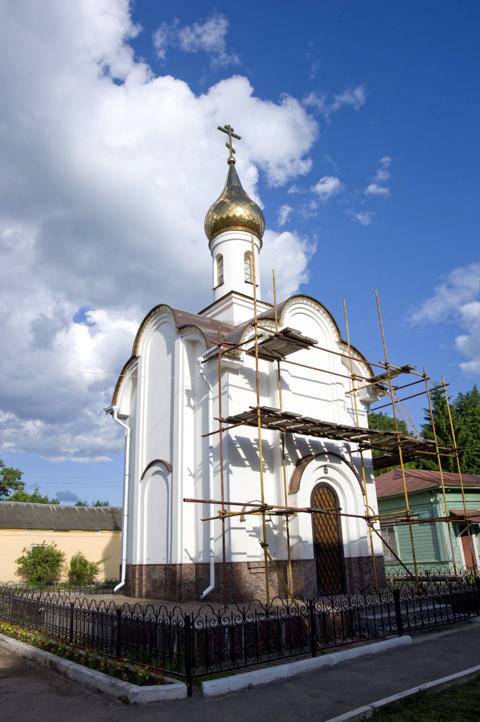 Borovsk
Russia. Kaluga Region. Borovsk District
Morozov chapel (2003-2005)
2010-05-29
© Photographs by William Brumfield