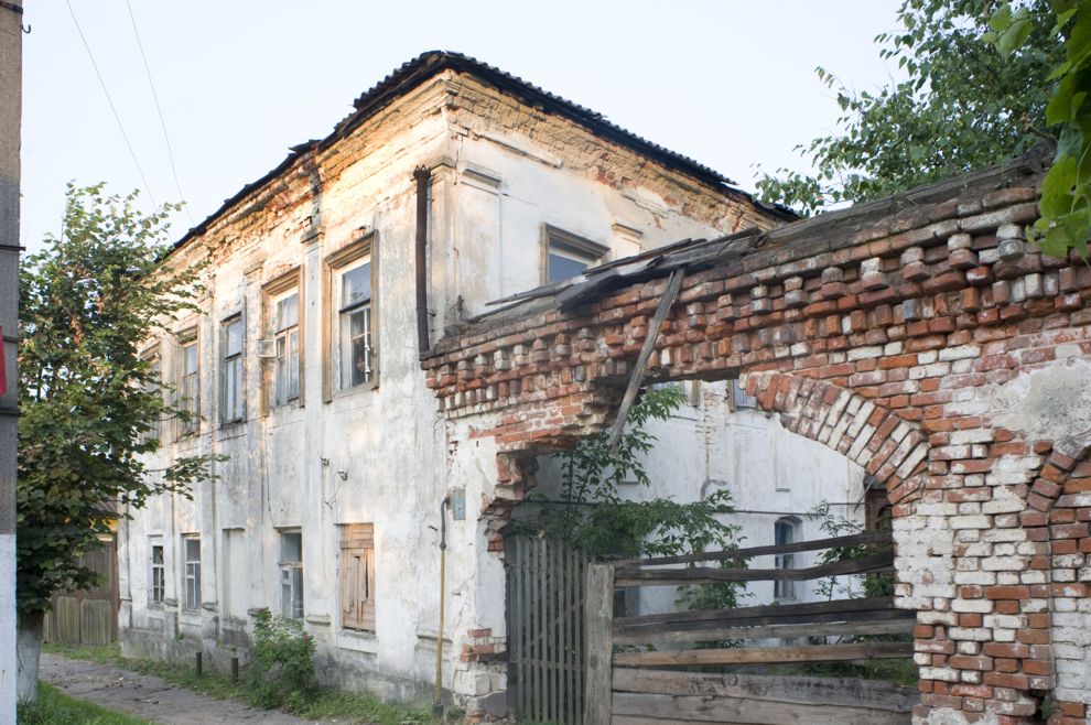 Боровск, г.
Россия. Калужская обл.. Боровский р-н
Каменный дом
2010-05-29
© Фотографии Уильяма Брумфилда