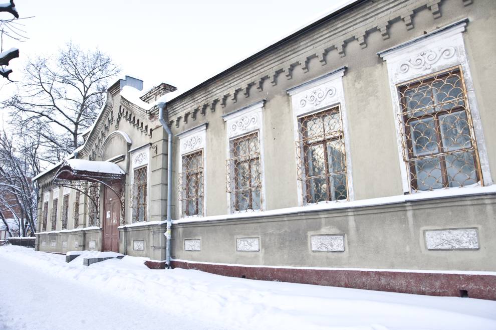 Cherepovets
Russia. Vologda Region. Cherepovetskii District
College
2010-01-02
© Photographs by William Brumfield