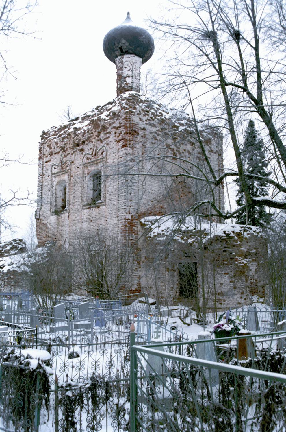 Lokhta
Russia. Vologda Region. Cherepovetskii District
Church of the Presentation
2006-12-30
© Photographs by William Brumfield