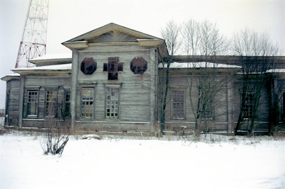 Gosha
Russia. Vologda Region. Cherepovetskii District
Church of the Holy Spirit
2006-12-31
© Photographs by William Brumfield