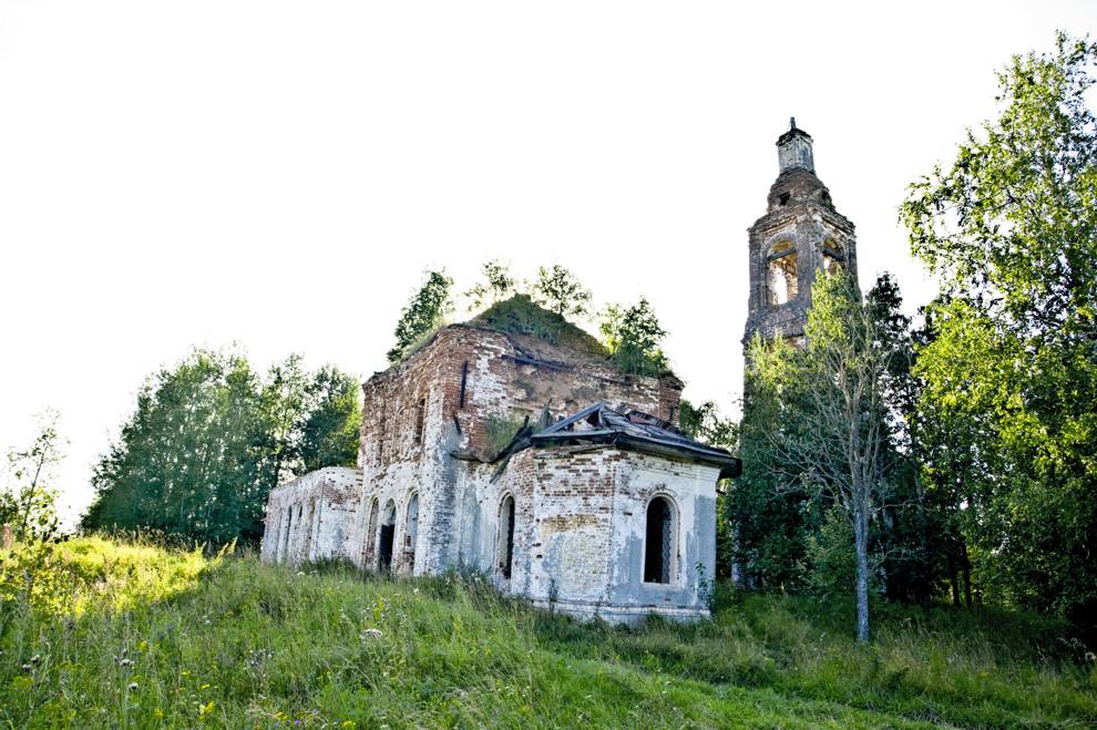 Усищево, с. (Мяксинский с-с)
Россия. Вологодская обл.. Череповецкий р-н
Церковь Благовещения Пресвятой Богородицы
2009-08-09
© Фотографии Уильяма Брумфилда