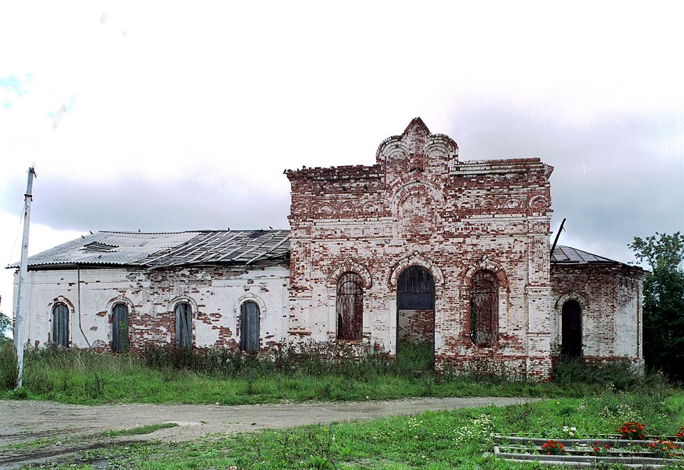 Ивановское, с. (Ивановский с-с)
Россия. Вологодская обл.. Череповецкий р-н
Церковь Рождества Пресвятой Богородицы
2006-08-27
© Фотографии Уильяма Брумфилда