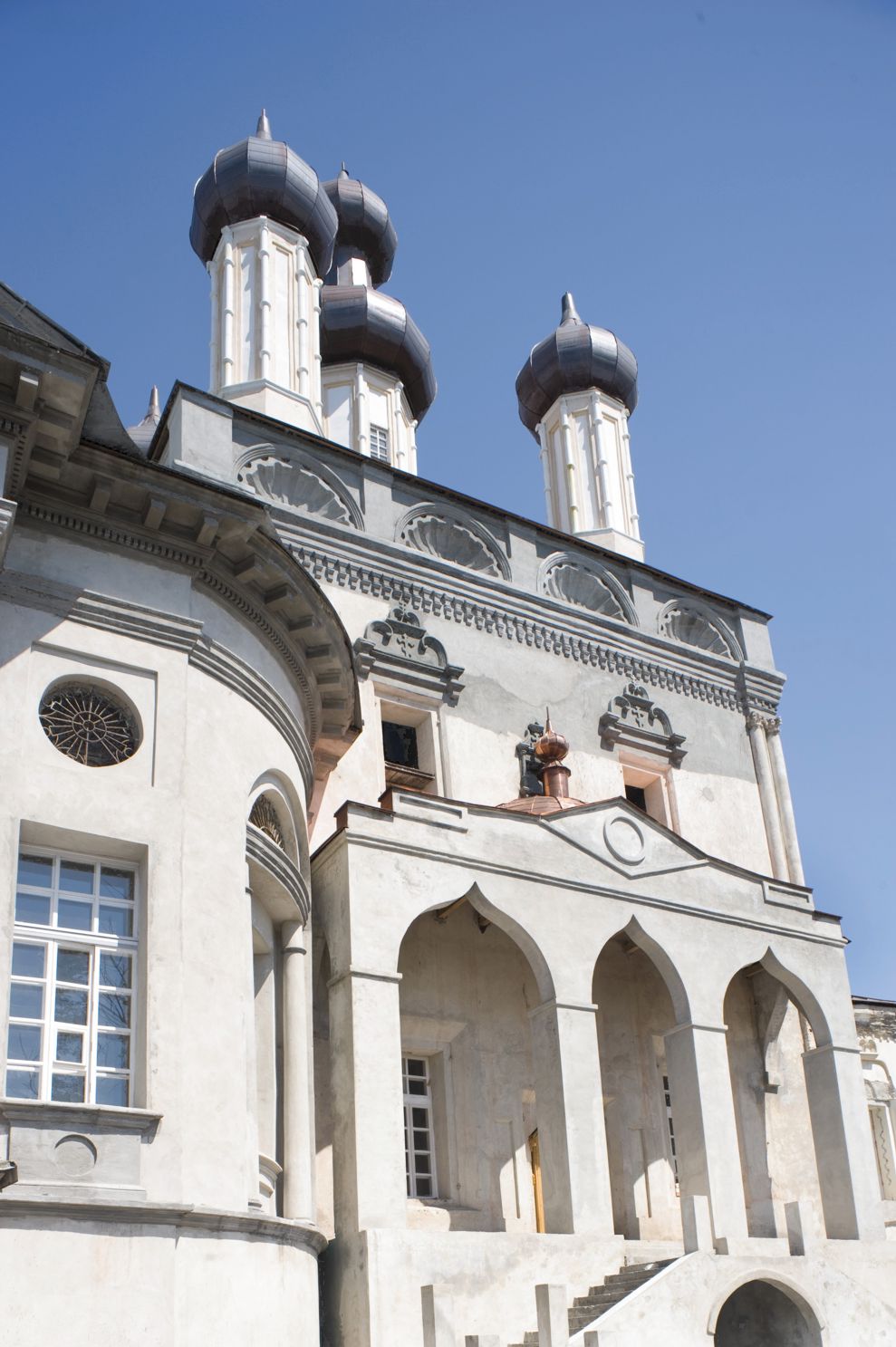 Kaluga
Russia. Kaluga Region
Church of the Kazan icon of the Mother of GodPodvoiskii street 3
2010-07-15
© Photographs by William Brumfield