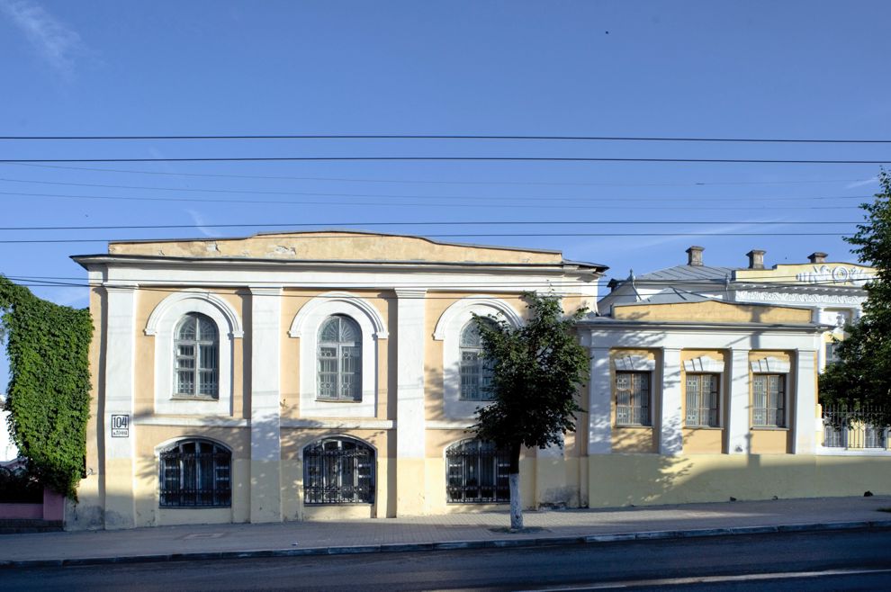 Kaluga
Russia. Kaluga Region
I. Bilibin (Chistokletov) house
2010-07-17
© Photographs by William Brumfield