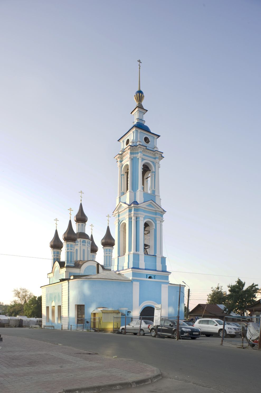 Калуга, г.
Россия. Калужская обл.
Церковь Успения Пресвятой БогородицыПлеханова ул. 67
2010-07-16
© Фотографии Уильяма Брумфилда