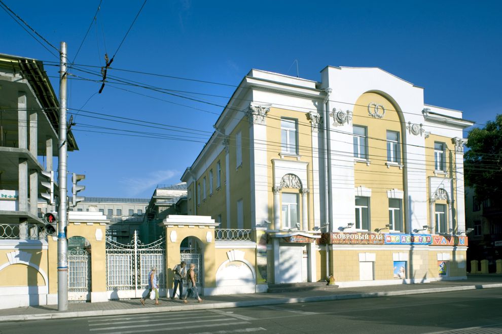 Kaluga
Russia. Kaluga Region
State bank (Annex)
2010-07-17
© Photographs by William Brumfield