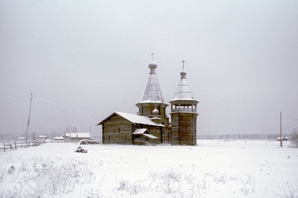 Саунино (Кипрово), д. (Павловское МО)
Россия. Архангельская обл.. Каргопольский р-н
Церковь Иоанна Златоуста
1999-01-04
© Фотографии Уильяма Брумфилда