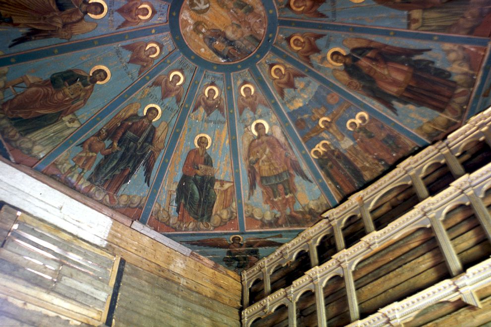 Saunino
Russia. Arkhangelsk Region. Kargopol District
Church of Saint John Chrysostome
Interior, with painted ceiling (nebo)
1998-06-20
© Photographs by William Brumfield