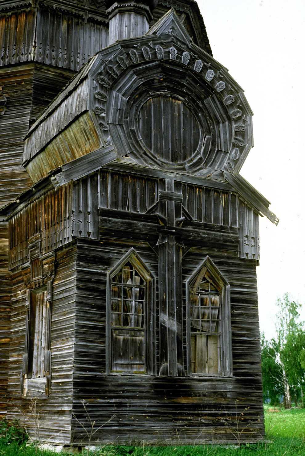 Krasnaia Liaga
Russia. Arkhangelsk Region. Kargopol District
Church of the Purification
1998-06-20
© Photographs by William Brumfield