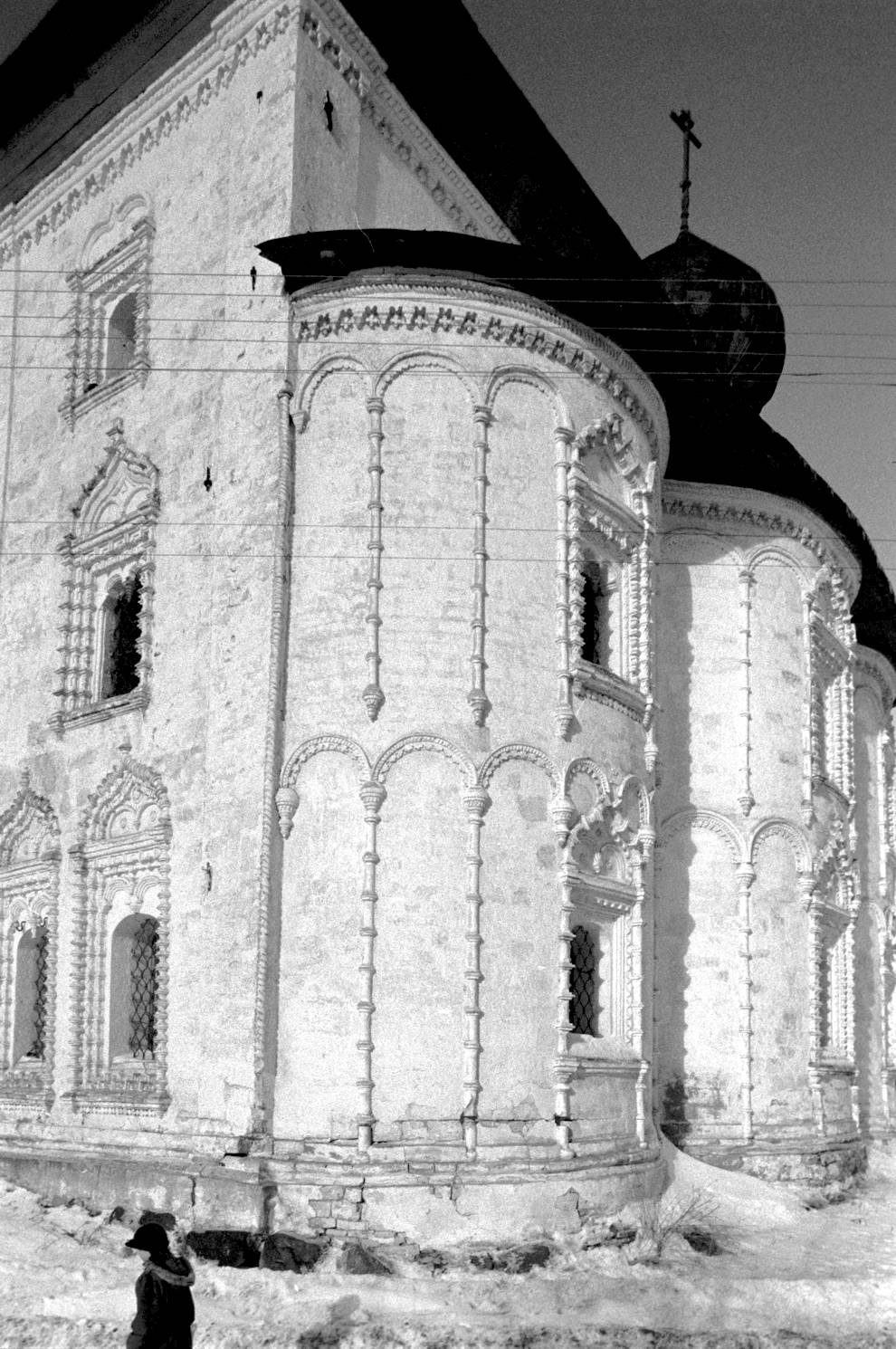 Kargopol
Russia. Arkhangelsk Region. Kargopol District
Churches of the AnnunciationStaraia Torgovaia square
1998-03-01
© Photograph by William Brumfield