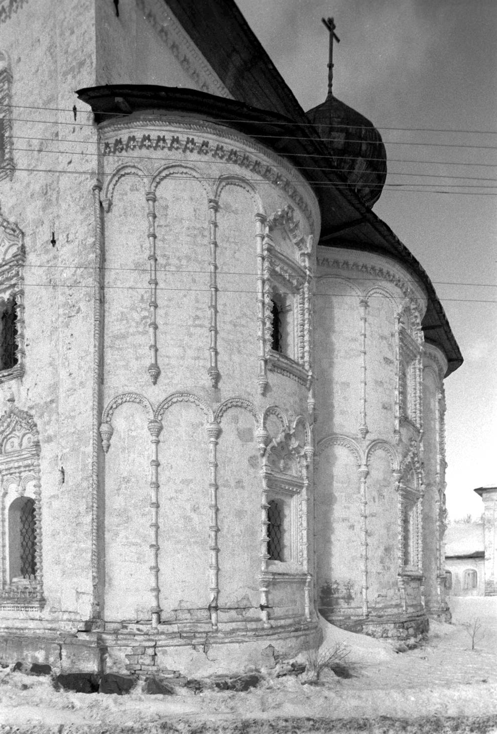 Kargopol
Russia. Arkhangelsk Region. Kargopol District
Churches of the AnnunciationStaraia Torgovaia square
1998-03-01
© Photograph by William Brumfield