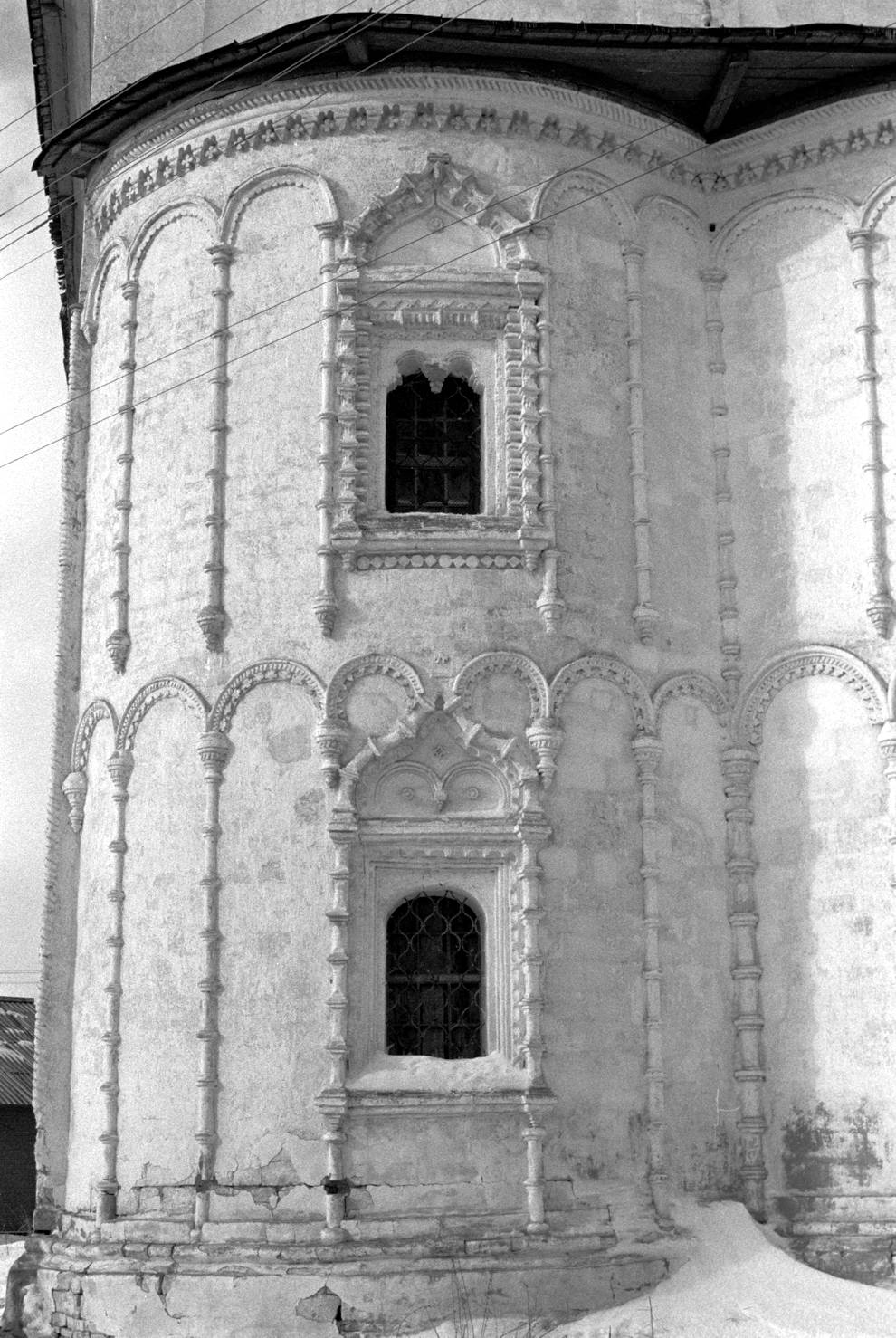 Kargopol
Russia. Arkhangelsk Region. Kargopol District
Churches of the AnnunciationStaraia Torgovaia square
Apse
1998-03-01
© Photograph by William Brumfield