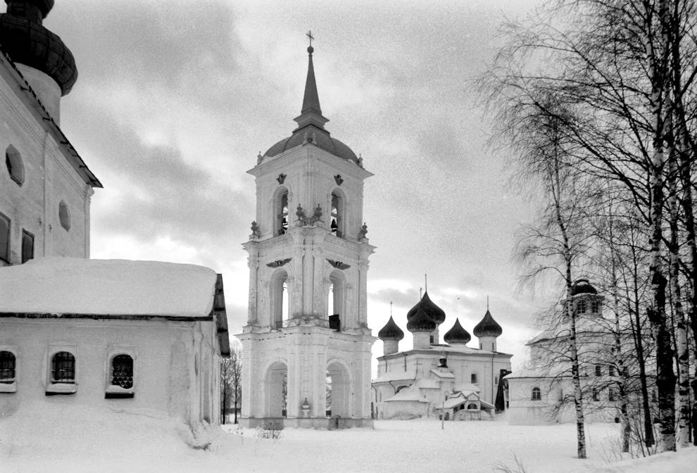 Kargopol
Russia. Arkhangelsk Region. Kargopol District
Cathedral of the Nativity of ChristBaranov embankment
1998-03-01
© Photograph by William Brumfield