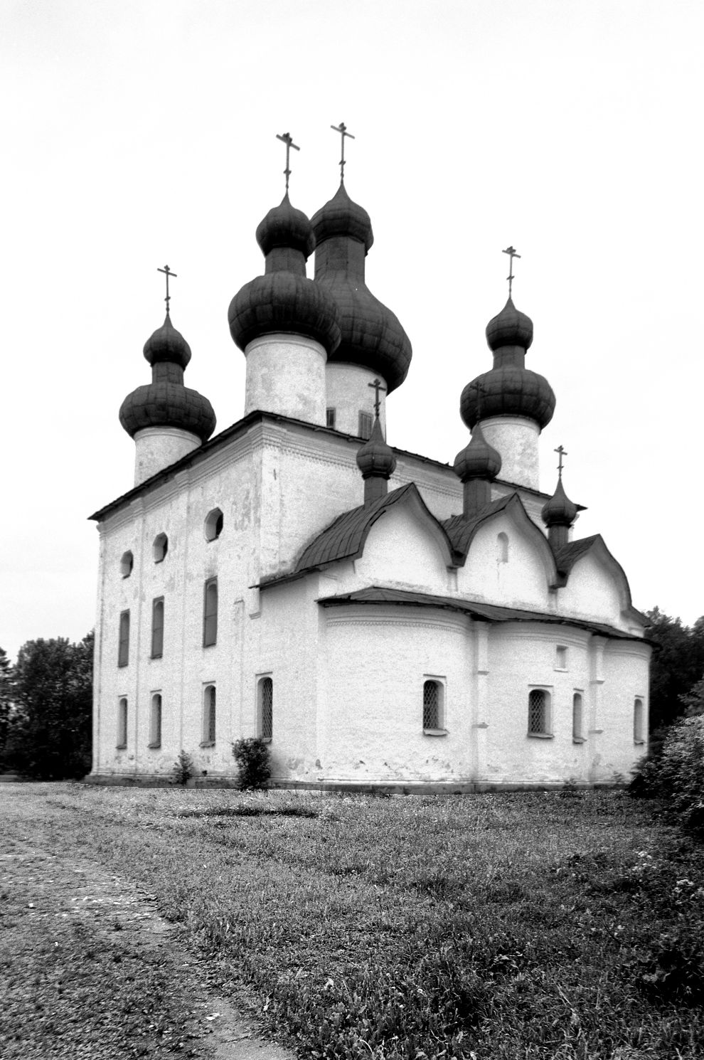 Kargopol
Russia. Arkhangelsk Region. Kargopol District
Church of the Nativity of John the BaptistSobornaia Square
1998-06-23
© Photograph by William Brumfield