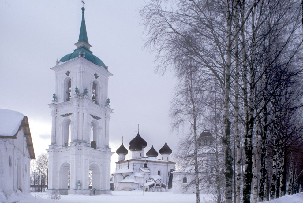 Kargopol
Russia. Arkhangelsk Region. Kargopol District
Cathedral of the Nativity of ChristBaranov embankment
1998-03-01
© Photographs by William Brumfield