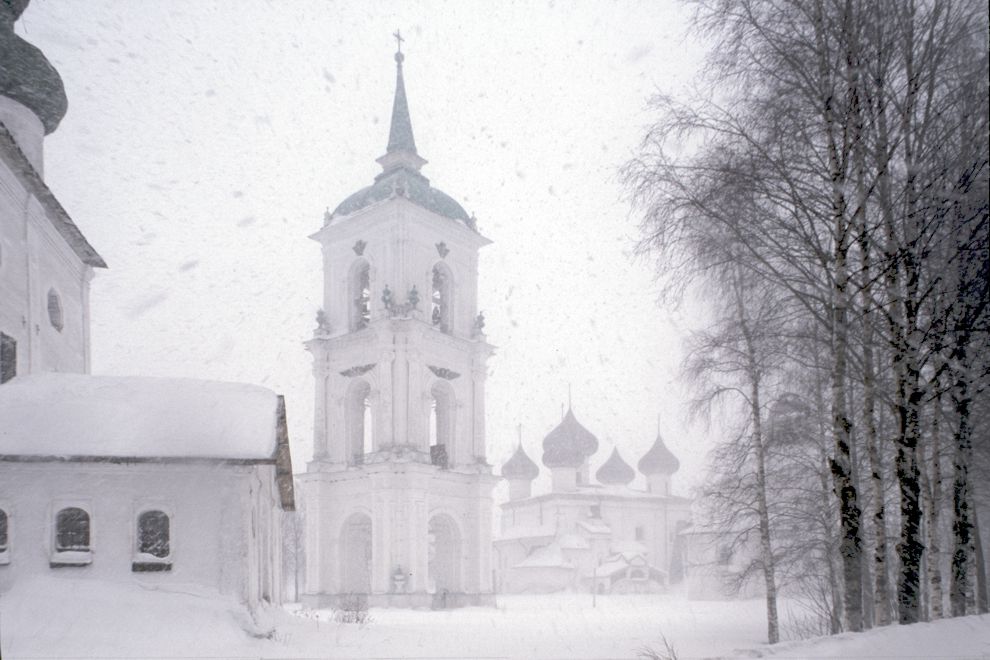 Kargopol
Russia. Arkhangelsk Region. Kargopol District
Cathedral of the Nativity of ChristBaranov embankment
1998-03-01
© Photographs by William Brumfield