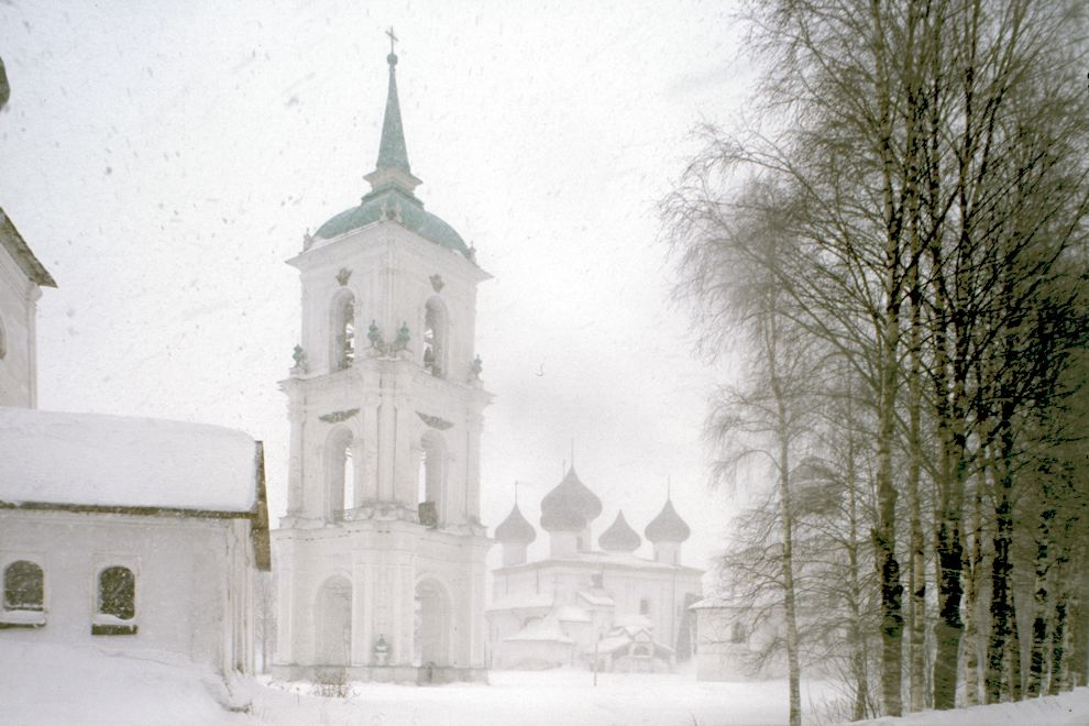 Kargopol
Russia. Arkhangelsk Region. Kargopol District
Cathedral of the Nativity of ChristBaranov embankment
1998-03-01
© Photographs by William Brumfield