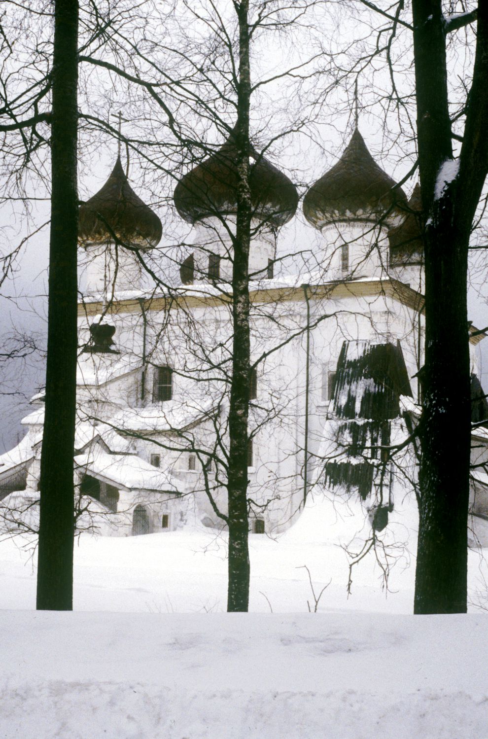 Kargopol
Russia. Arkhangelsk Region. Kargopol District
Cathedral of the Nativity of ChristBaranov embankment
1998-02-27
© Photographs by William Brumfield