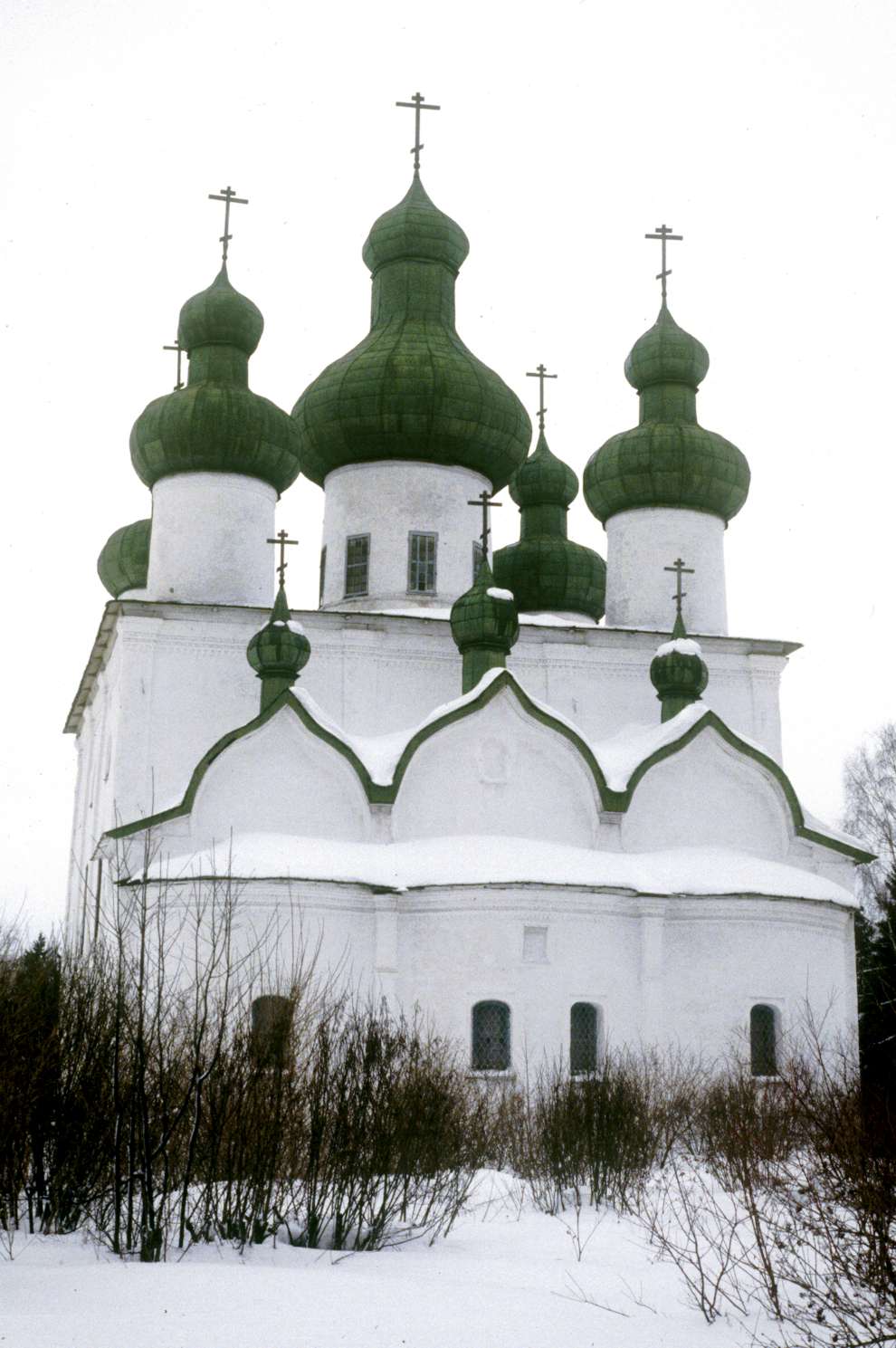 Kargopol
Russia. Arkhangelsk Region. Kargopol District
Church of the Nativity of John the BaptistSobornaia Square
1998-02-27
© Photographs by William Brumfield