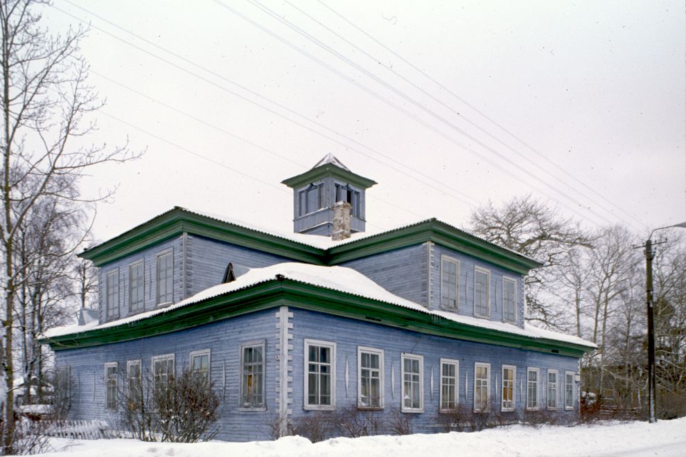 Kargopol
Russia. Arkhangelsk Region. Kargopol District
Vagner house
1998-03-01
© Photographs by William Brumfield