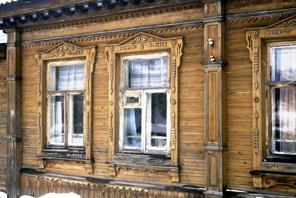 Kargopol
Russia. Arkhangelsk Region. Kargopol District
Log house, late 19 c.
1998-03-01
© Photographs by William Brumfield