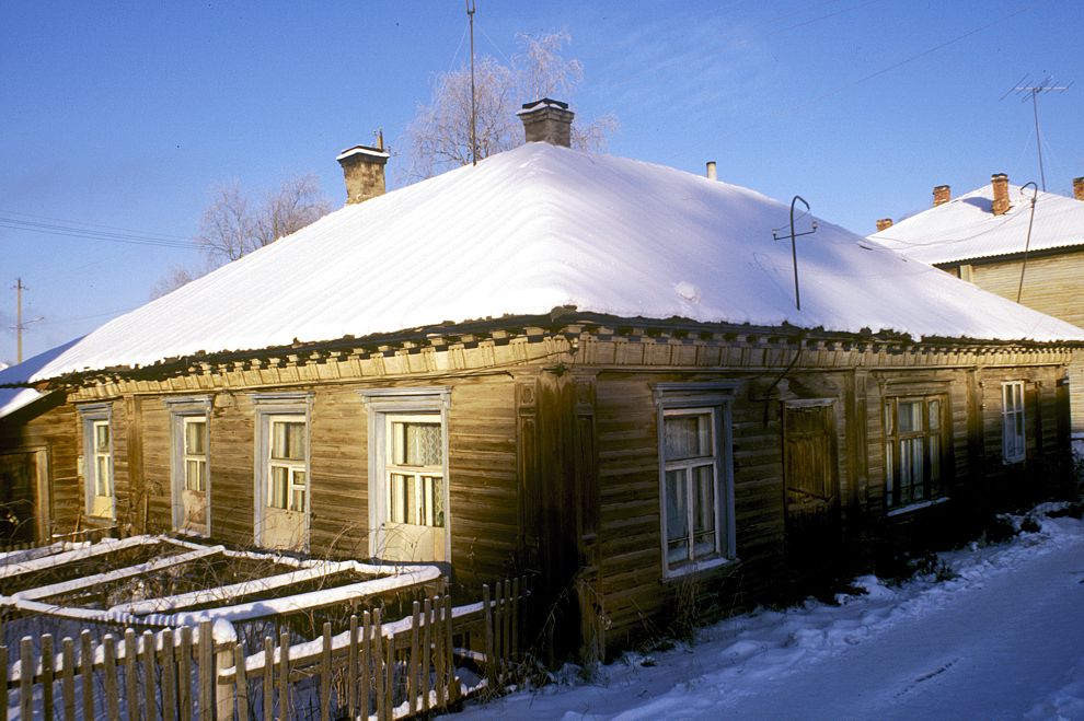 Kargopol
Russia. Arkhangelsk Region. Kargopol District
Log house, 19 c.
1999-11-25
© Photographs by William Brumfield