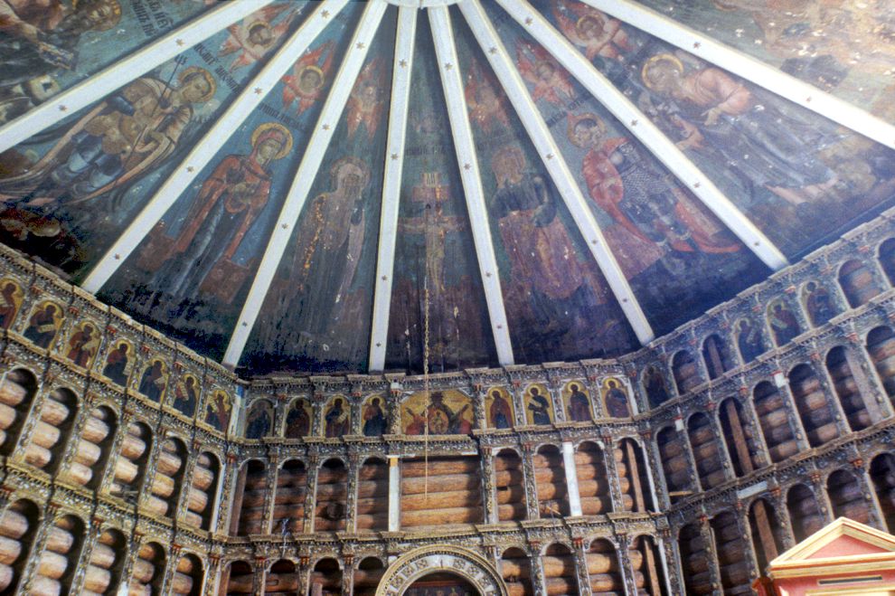 Pogost (one of 3 hamlets comprising village of Oshevensk)
Russia. Arkhangelsk Region. Kargopol District
Church of the Epiphany
Interior. Iconostasis, painted ceiling (Nebo)
1998-06-18
© Photographs by William Brumfield