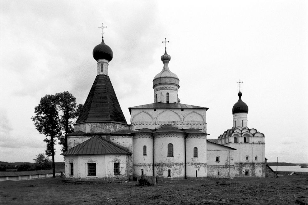 Ферапонтово, с.
Россия. Вологодская обл.. Кирилловский р-н
Ферапонтовский Богородице-Рождественский монастырь
1996-07-31
© Фотографии Уильяма Брумфилда