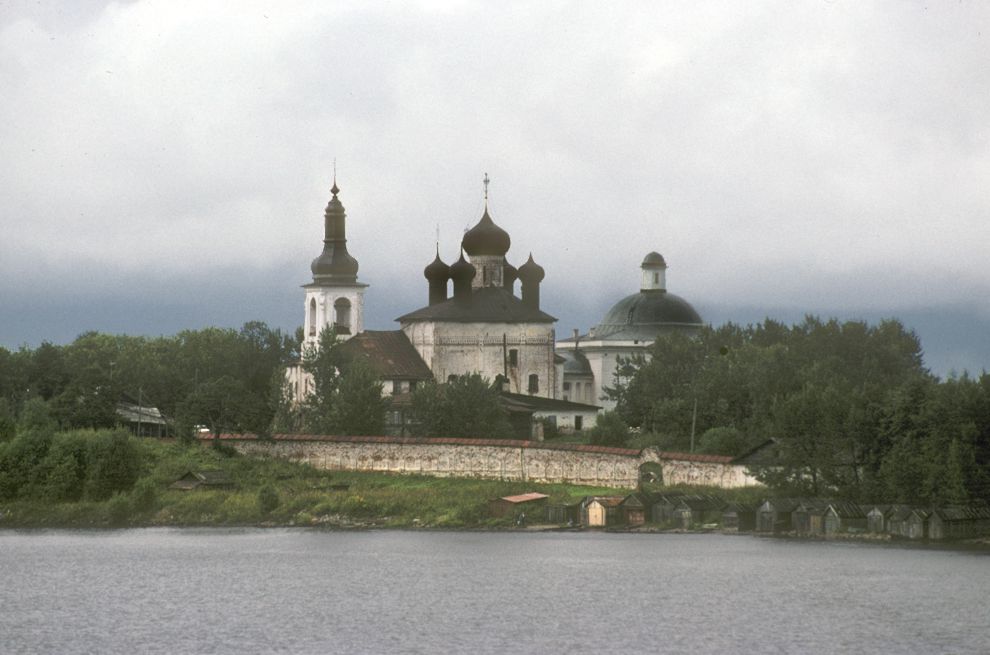 Горицы, с.
Россия. Вологодская обл.. Кирилловский р-н
Горицкий Воскресенский женский монастырь
1991-08-08
© Фотографии Уильяма Брумфилда