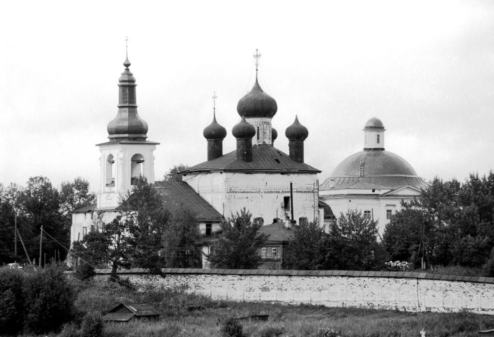 Горицы, с.
Россия. Вологодская обл.. Кирилловский р-н
Горицкий Воскресенский женский монастырь
Воскресенская церковь
1991-08-08
© Фотографии Уильяма Брумфилда