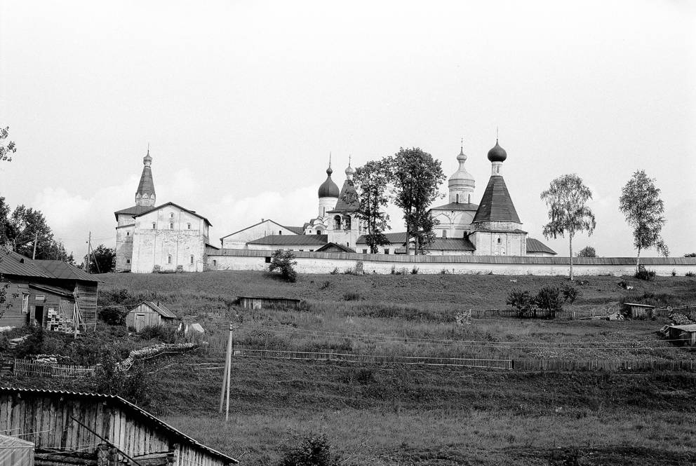 Ферапонтово, с.
Россия. Вологодская обл.. Кирилловский р-н
Ферапонтовский Богородице-Рождественский монастырь
1996-07-31
© Фотографии Уильяма Брумфилда