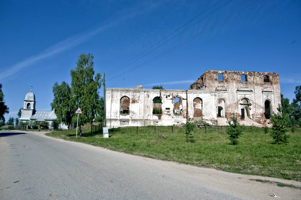 Шексна, пос.
Россия. Вологодская обл.. Шекснинский р-н
Церковь Казанской иконы Божией Матери (1787)
2009-08-09
© Фотографии Уильяма Брумфилда