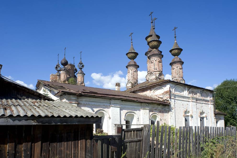 Soligalich
Russia. Kostroma Region. Soligalichskii District
Monastery of the Resurrection
Church of the Epiphany
2010-08-12
© Photographs by William Brumfield