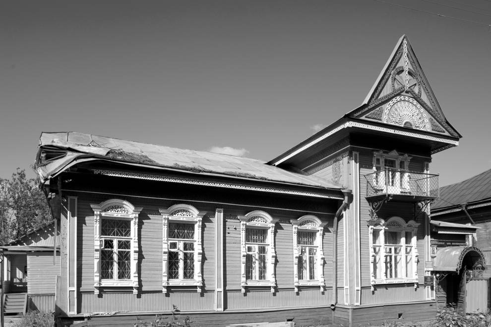 Soligalich
Russia. Kostroma Region. Soligalichskii District
Wooden house
2010-08-12
© Photographs by William Brumfield