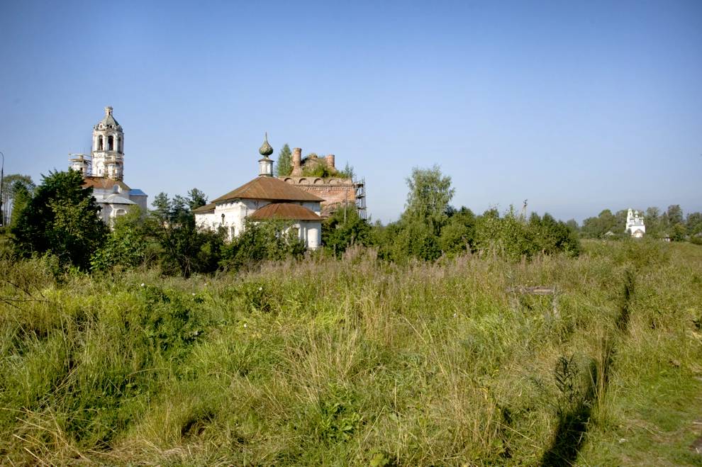 Liubim
Russia. Yaroslavl Region. Lyubimskii District
Church ensemble
2010-08-12
© Photographs by William Brumfield